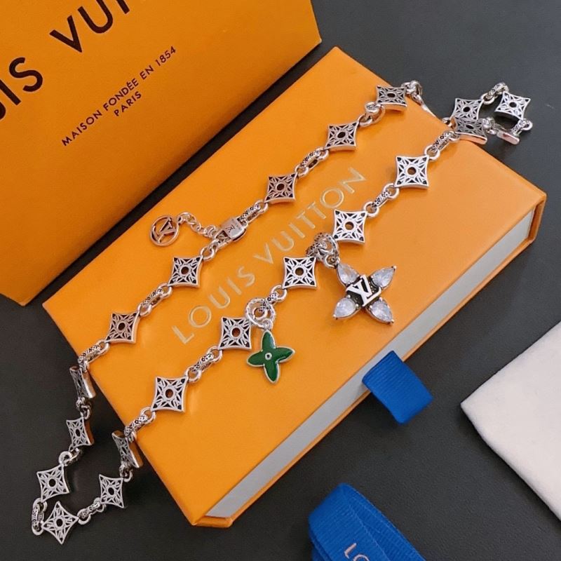 Louis Vuitton Necklaces